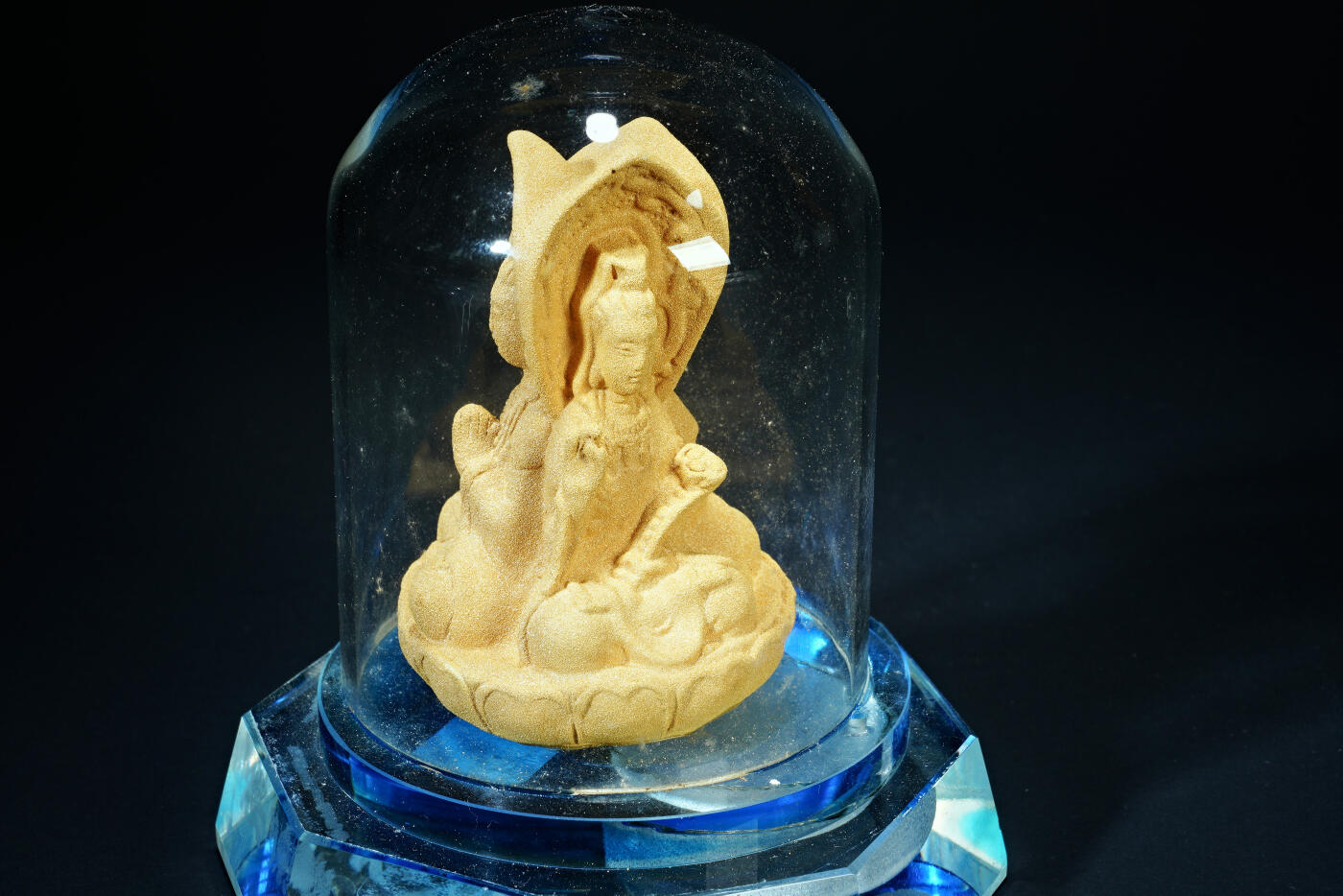 上海都达杂项专场八十一【全场包邮】  绒沙金三面观音摆件97-318