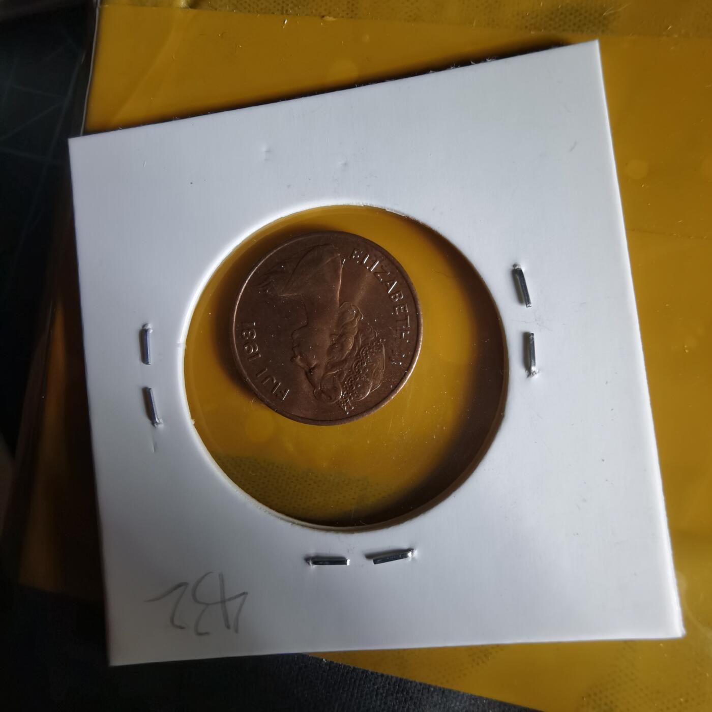 沼泽如烟--第1061场 斐济1981年一分