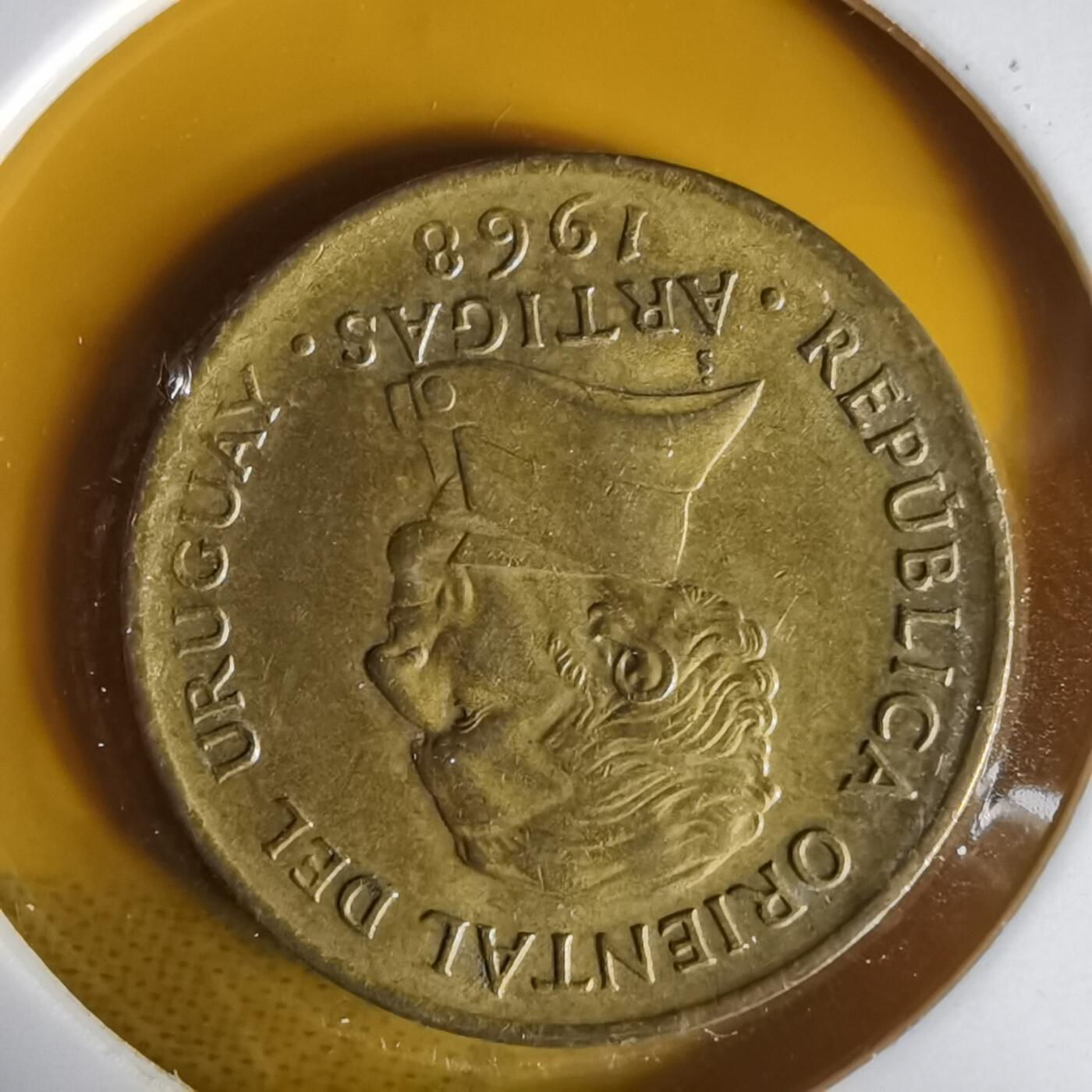 沼泽如烟--第1061场 乌拉圭1968年5比索