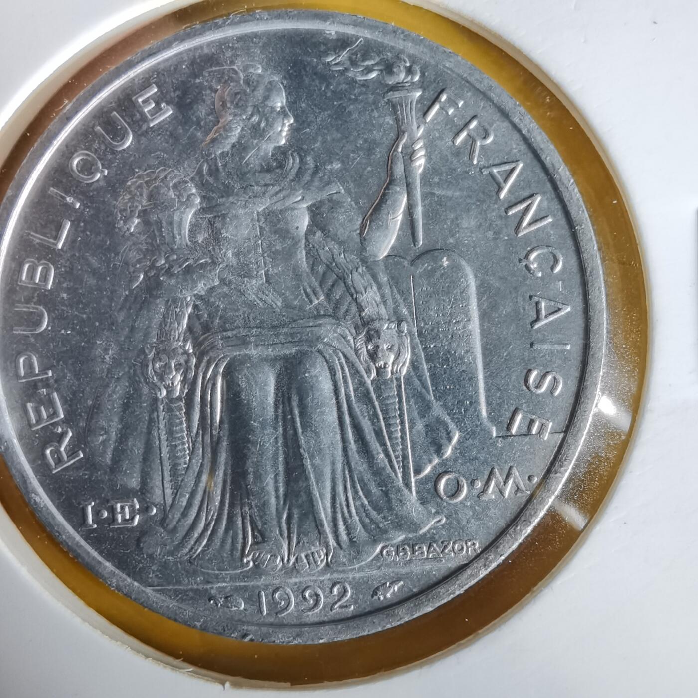 沼泽如烟--第1061场 法属新喀里多尼亚1992年5法郎