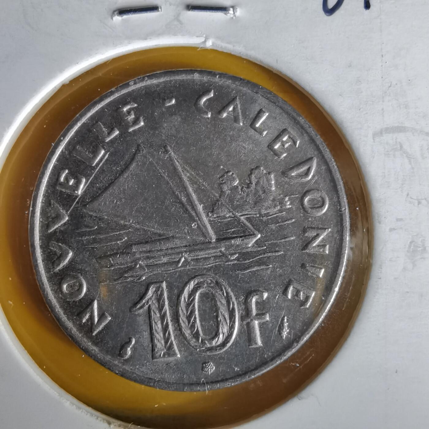 沼泽如烟--第1061场 法属新喀里多尼亚1977年10法郎