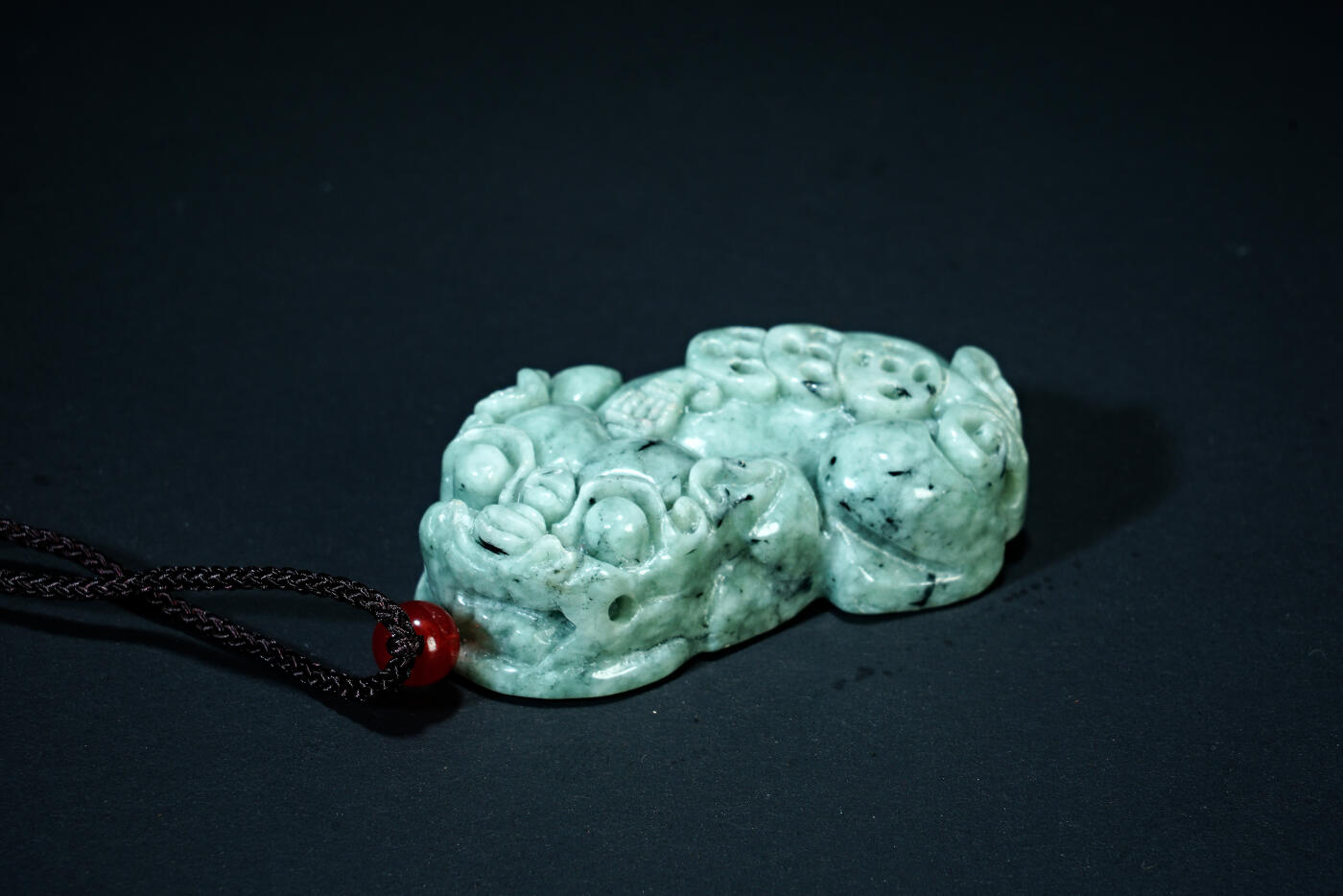 上海都达杂项专场八十一【全场包邮】  天然翡翠（A货）精雕《招财貔貅》挂件97-62