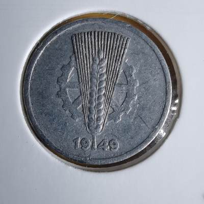 沼泽如烟--第1060场 东德1949年5芬尼