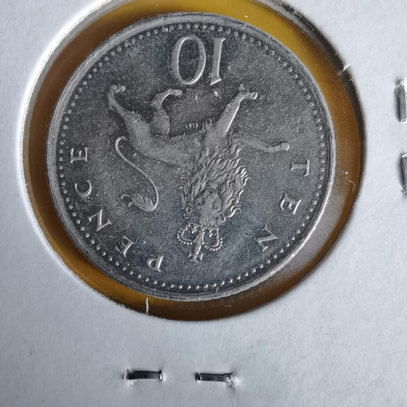 沼泽如烟--第1061场 英国2002年10便士