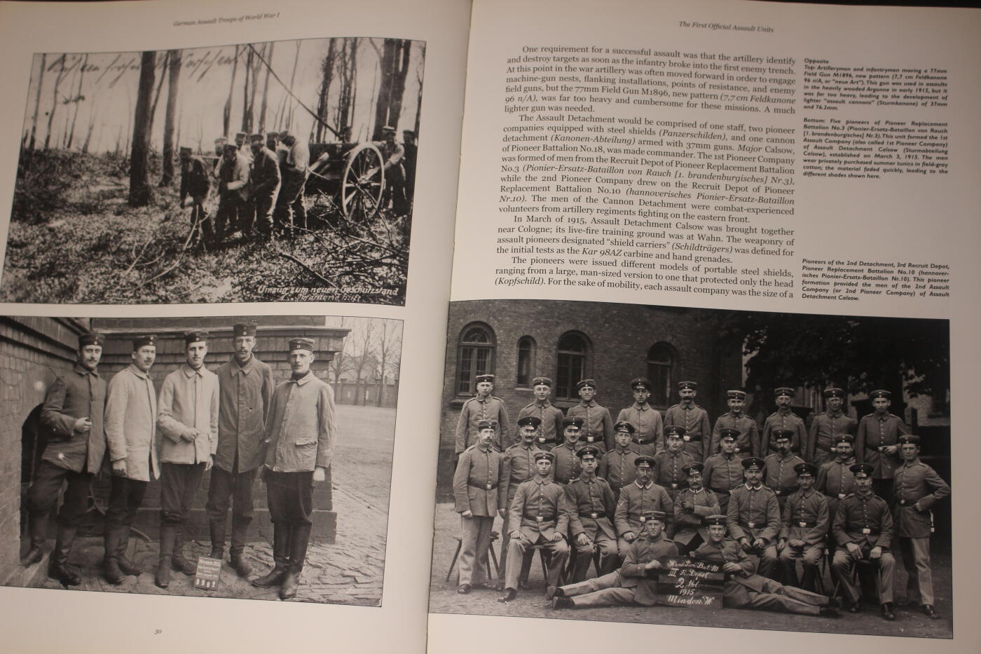 2026.4.21杂货小拍卖 《一战风暴突击队》，schiffer出版社出品，全书337页，详细介绍了突击的历史渊源，战术，武器装备，奖章制服等，硬壳封面遗失，内页完好