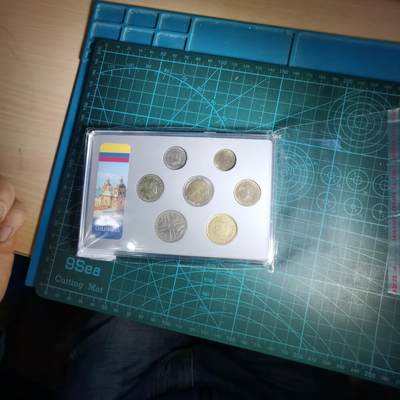 沼泽如烟--第1060场 哥伦比亚七枚套币