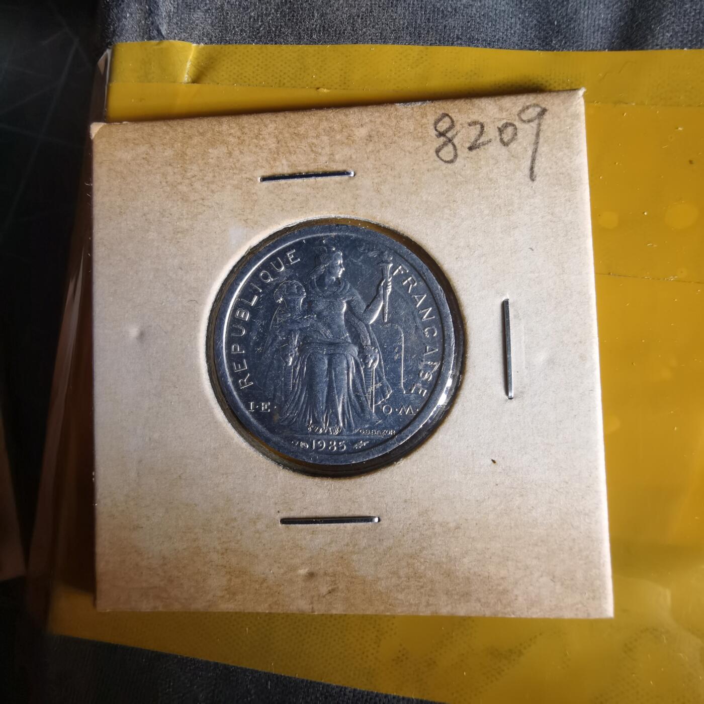 沼泽如烟--第1061场 法属新喀里多尼亚1985年1法郎