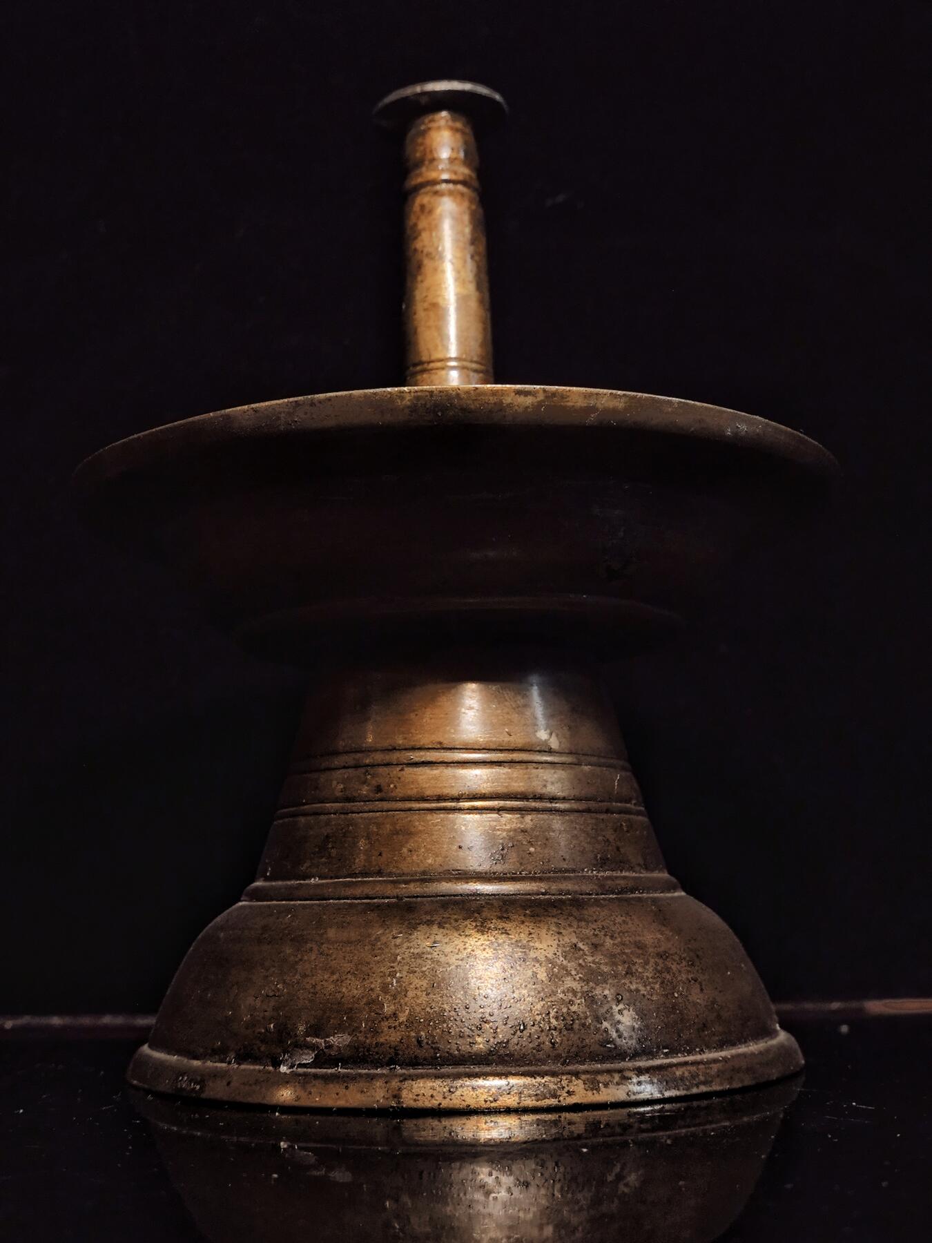 碧月说宝.雪域莲花开（二） 清代 藏传佛教供器酥油灯