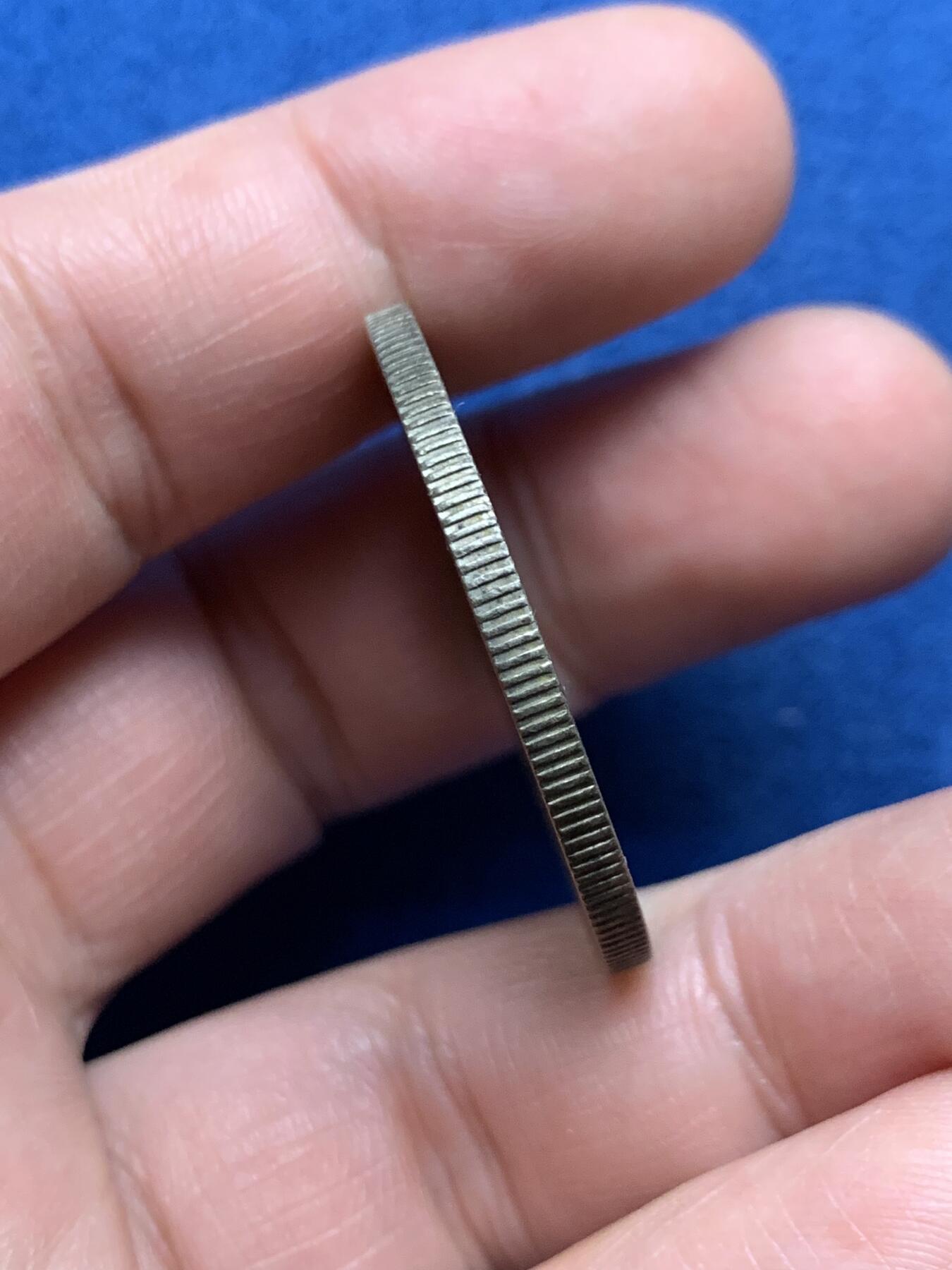 《竞宝斋》第481场 周日，周一 2场连拍 （全场包邮）20级店铺 欢迎送拍 海峡殖民地 1919年 乔五 壹圆 银币