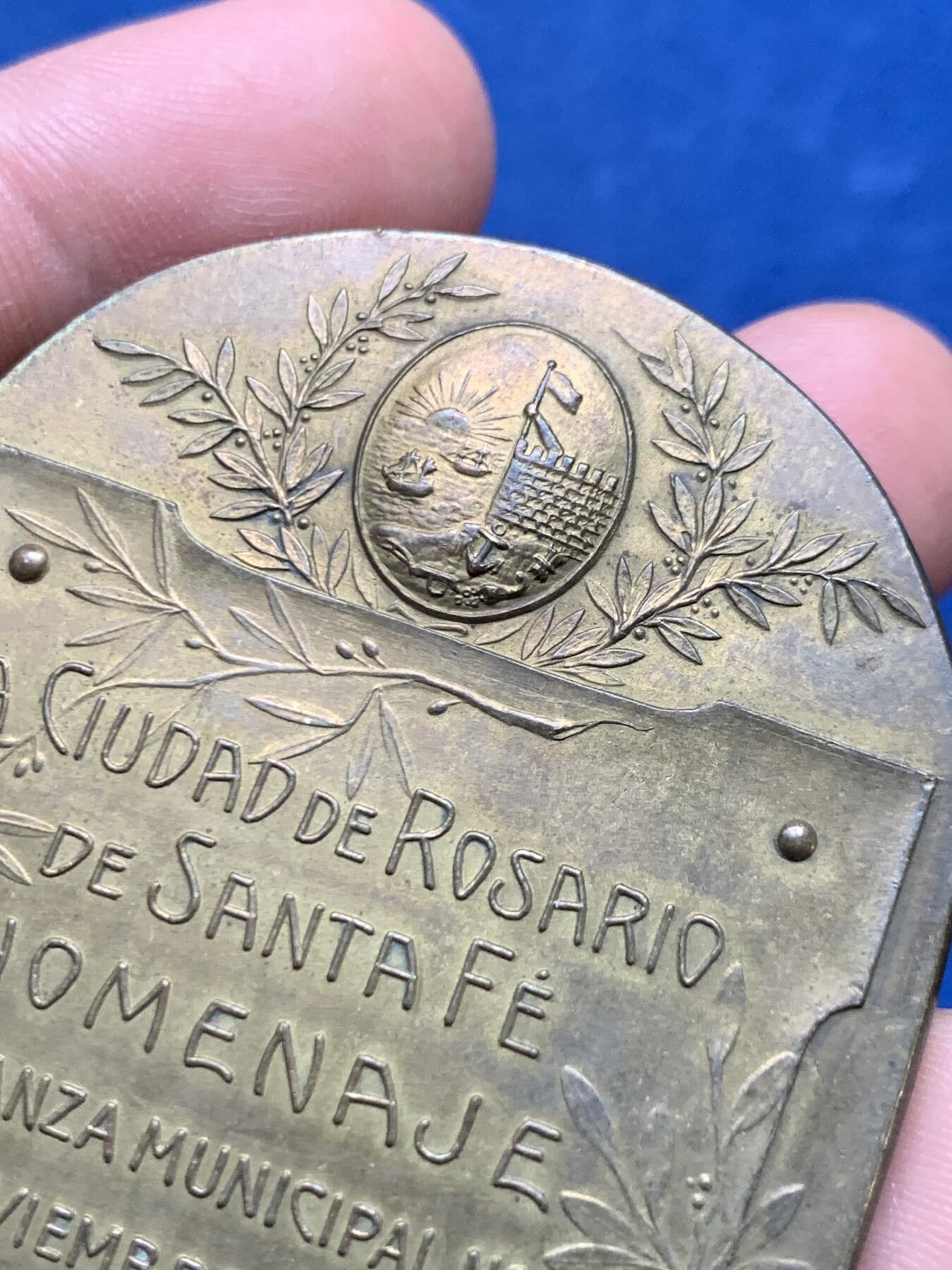 《竞宝斋》第481场 周日，周一 2场连拍 （全场包邮）20级店铺 欢迎送拍 好品 阿根廷1914年异形纪念铜章 47*78mm 103.5g