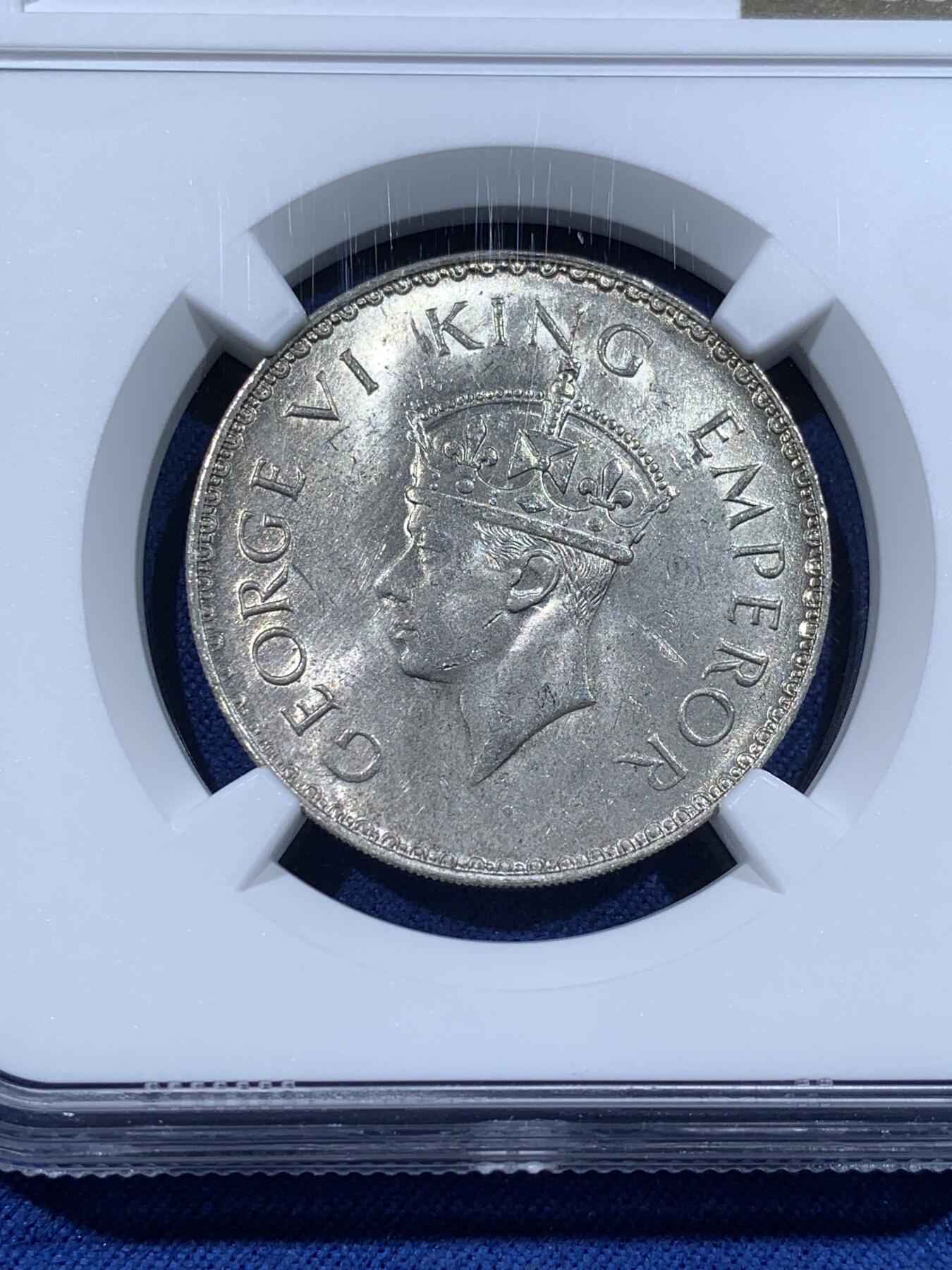 《竞宝斋》第481场 周日，周一 2场连拍 （全场包邮）20级店铺 欢迎送拍 NGC MS62 英属印度1941年乔治六世1卢比银币 不错的分数 状态也好