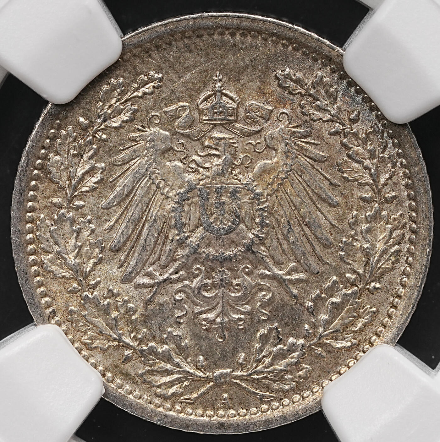 修遠堂世界钱币第112期 NGC MS64 1917年德国1/2马克银币，A厂铭