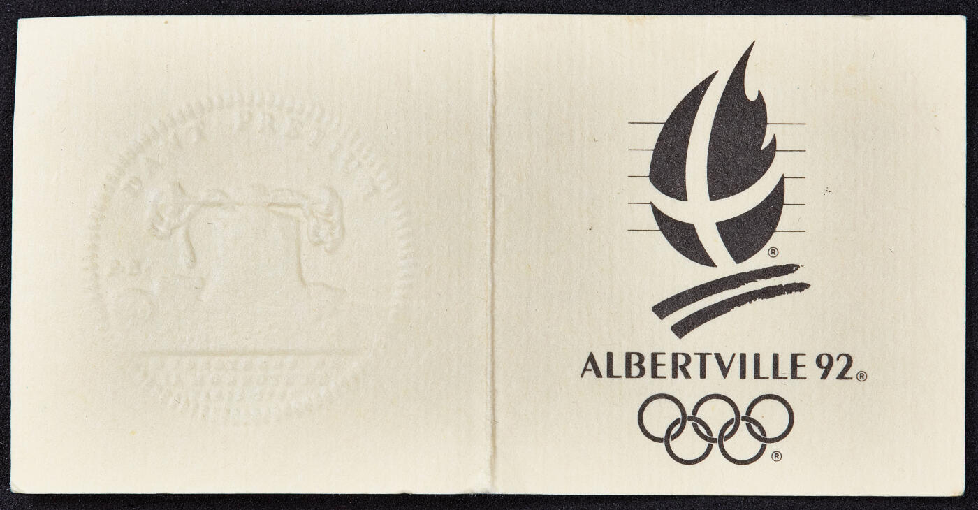 【俄甄集藏】满园春色-2026年(051)04-22星期三 晚 19:30 全场包邮 法国1990年纪念92年第十六届阿尔贝维尔冬奥会-单人雪橇100法郎精制银币，原盒证，重22.2克，900银