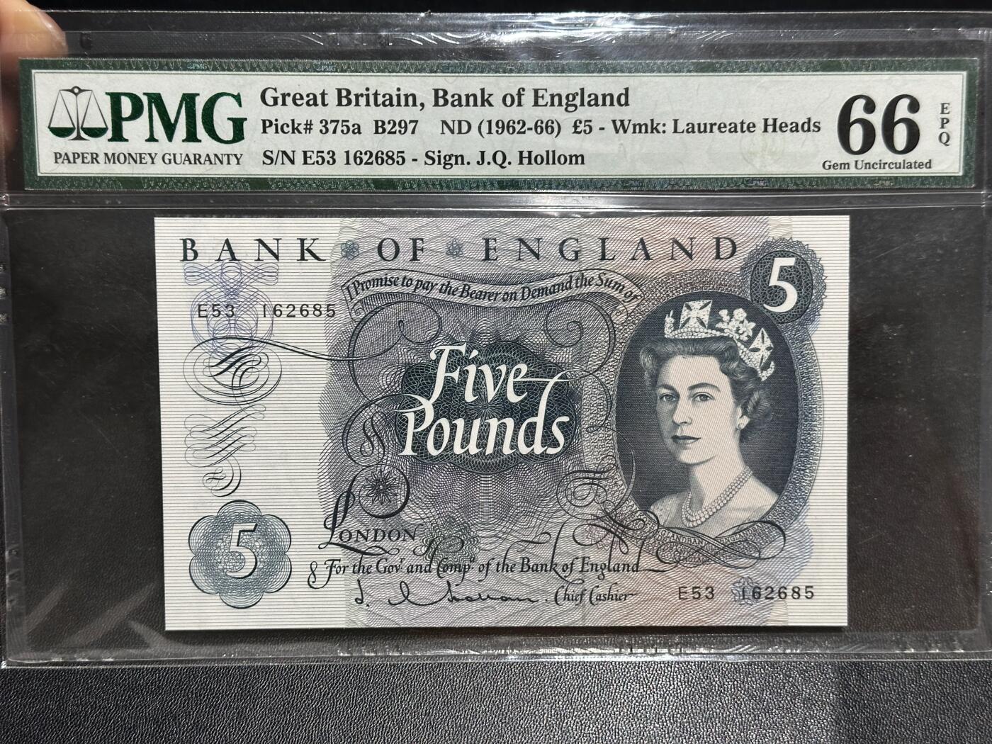 《外钞收藏家》第六百二十八期（精品百拍场）（长期征集拍品、欢迎藏友们联系合作） 1962-66年英国C序列5镑 PMG66 无47