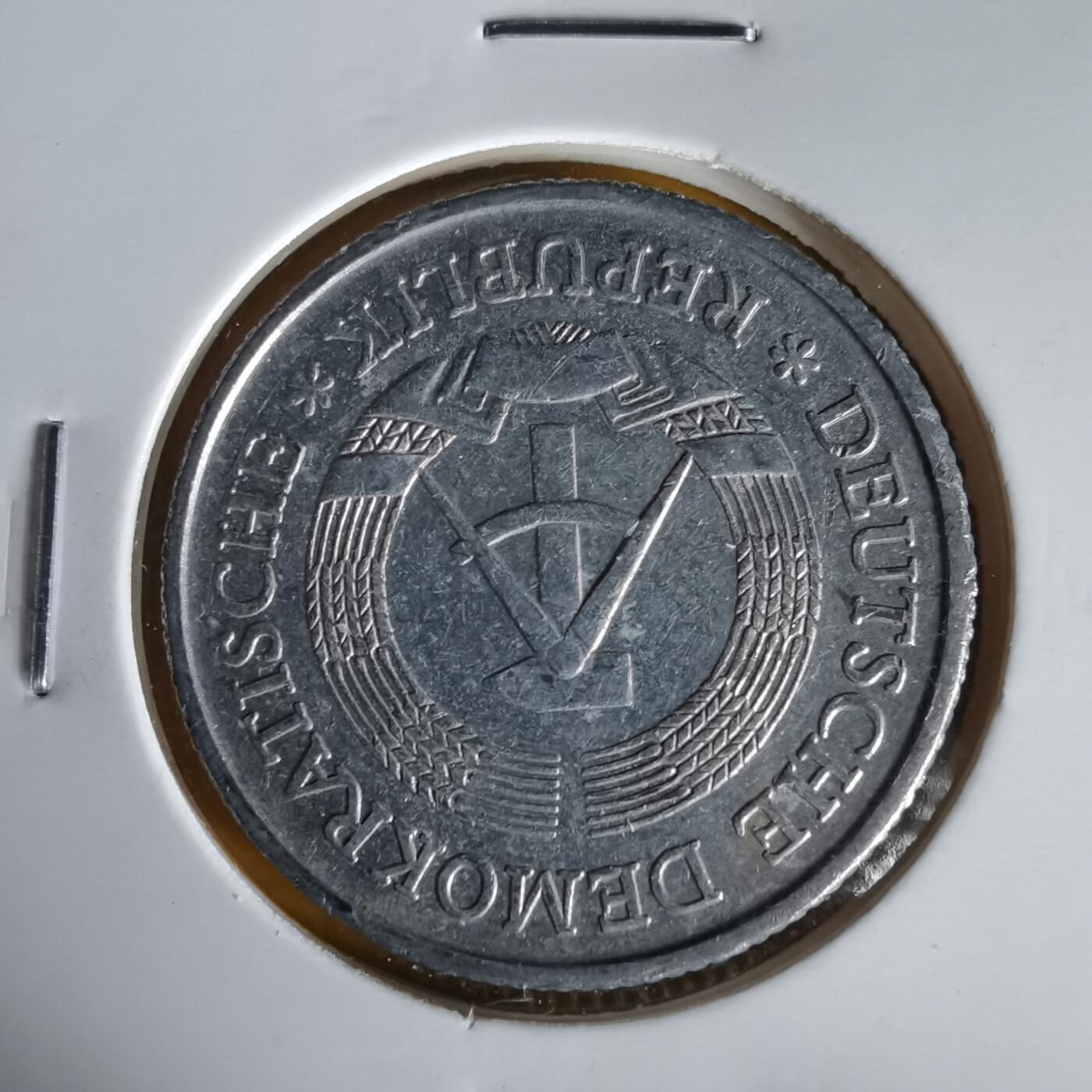 沼泽如烟--第1061场 东德1974年2马克