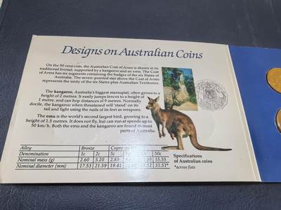 长老汇马年精选第十八场拍卖 1984澳大利亚6枚官方套币，卡装，克书52美金