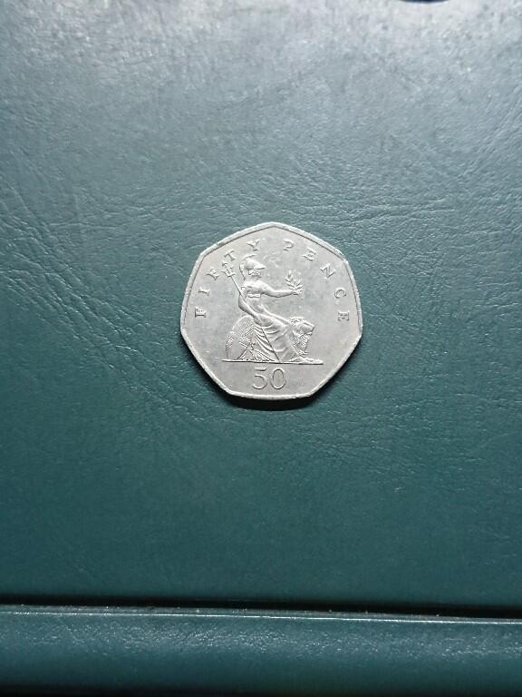 松南世界钱币——260420 英国50便士镍币