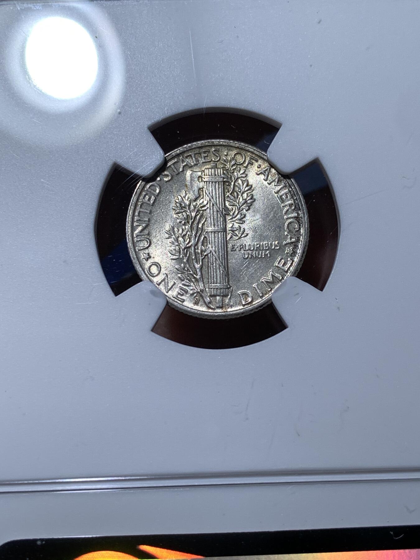 《竞宝斋》第481场 周日，周一 2场连拍 （全场包邮）20级店铺 欢迎送拍 NGC MS62 美国1944S小飞人墨丘利10分银币 低评 喜欢包浆的不要错过 性价比很高 经典品种