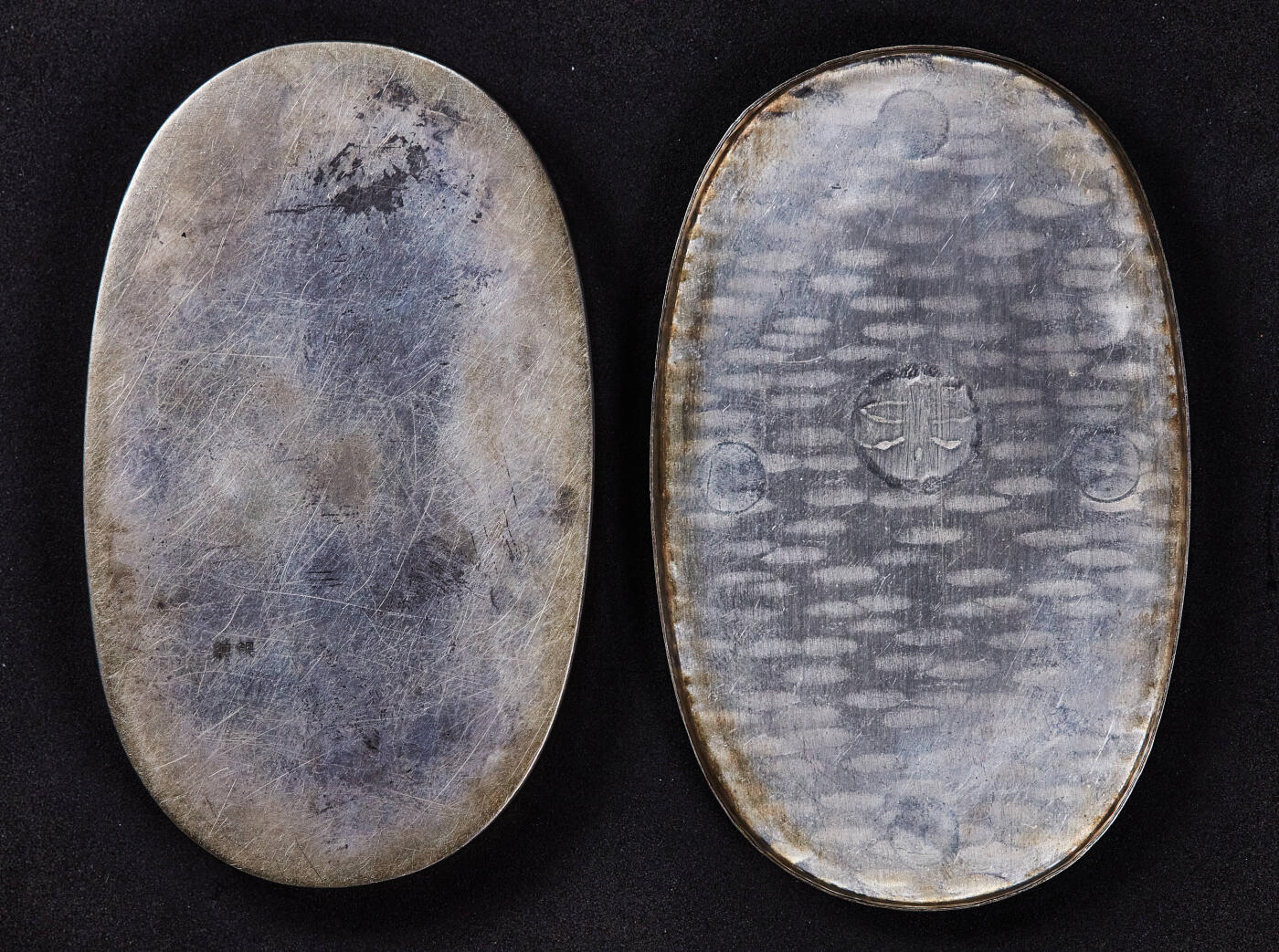 【俄甄集藏】满园春色-2026年(051)04-22星期三 晚 19:30 全场包邮 日本1957年东京美术俱乐部创立50周年大判型银盒，原盒，999银，纯手工，制作精美，长：85mm，宽50mm，厚：10mm，重量：43.6克