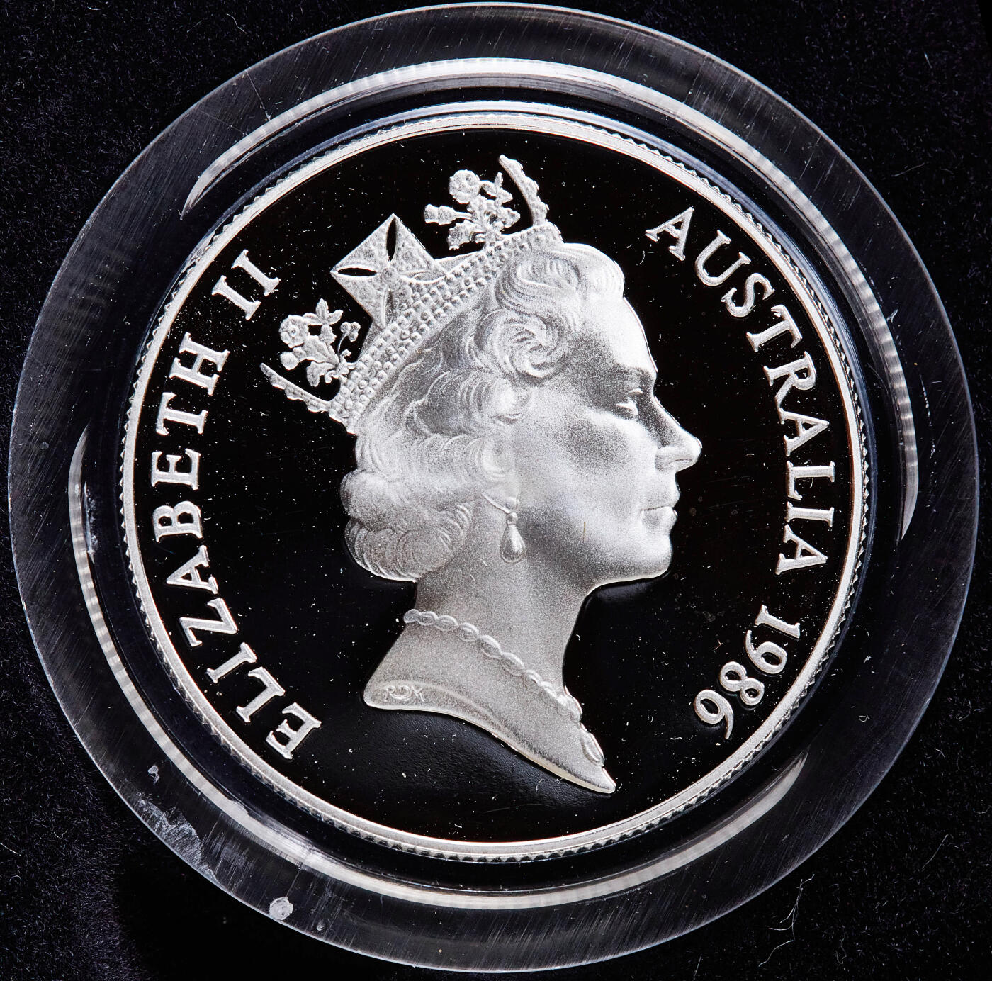 【俄甄集藏】满园春色-2026年(051)04-22星期三 晚 19:30 全场包邮 澳大利亚1986年行政区系列-南澳大利亚州10元精制银币，原盒证，重20克，925银，发行量52150枚