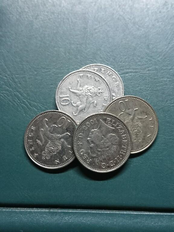 松南世界钱币——260420 英国老年女王头像10便士镍币