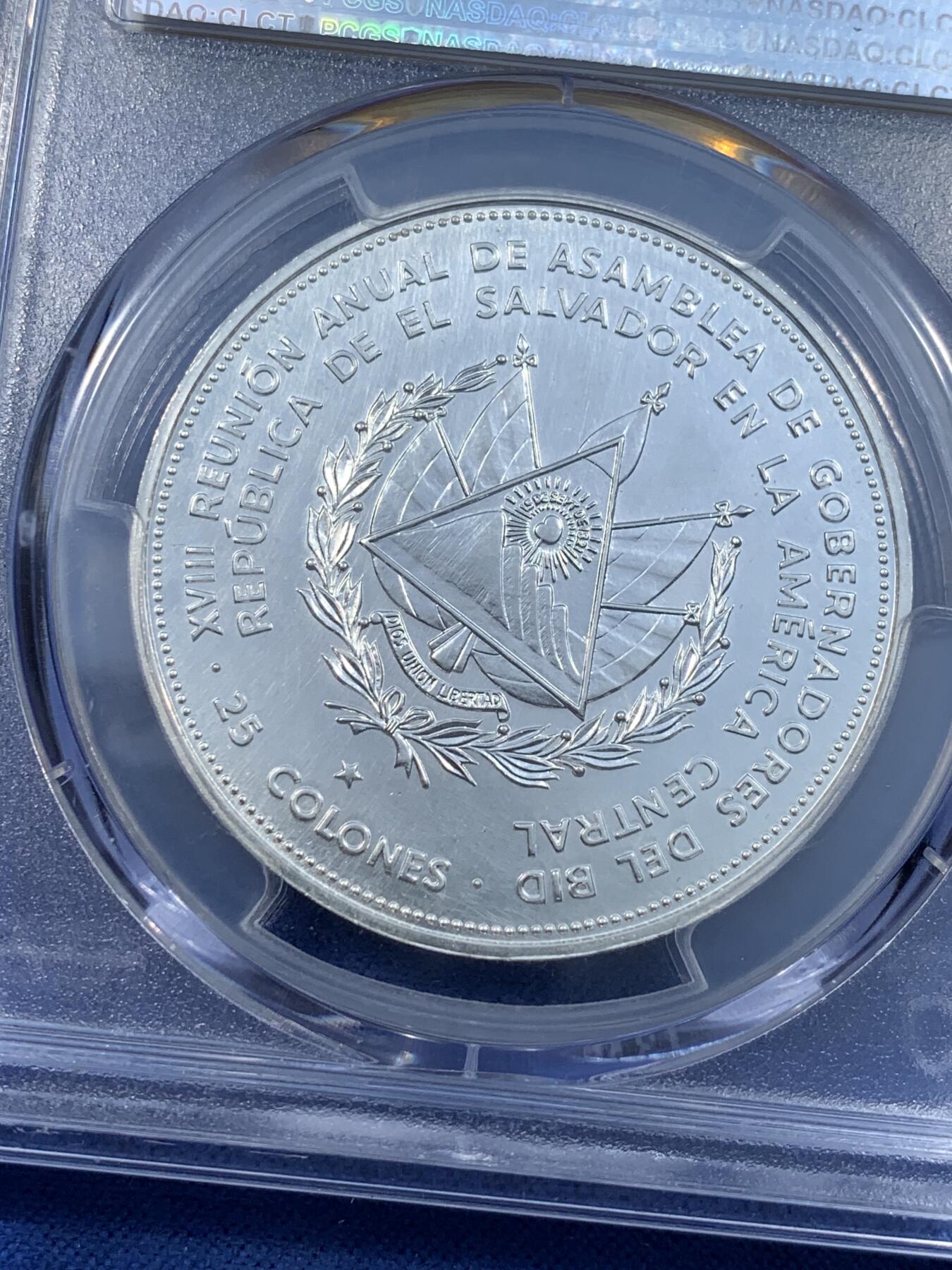 《竞宝斋》第481场 周日，周一 2场连拍 （全场包邮）20级店铺 欢迎送拍 PCGS MS66 萨尔瓦多1977年25科朗银币，第18届美洲开发银行年会纪念，中美洲联邦主题，太阳山脉图案，高分美品，拉美纪念币精品