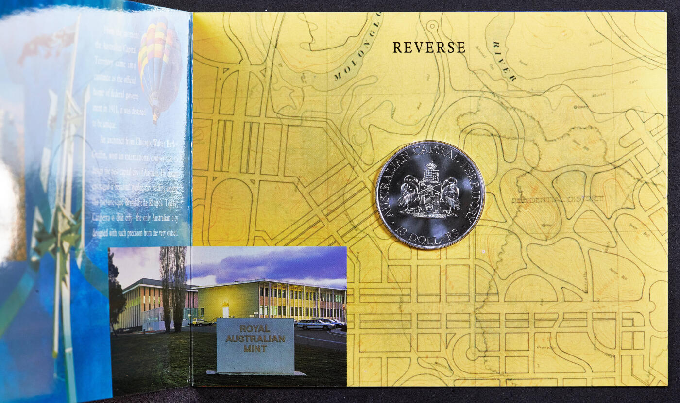 【俄甄集藏】满园春色-2026年(051)04-22星期三 晚 19:30 全场包邮 澳大利亚1993年行政区系列-首都领地10元册装银币，带证，重20克，925银，发行量19288枚