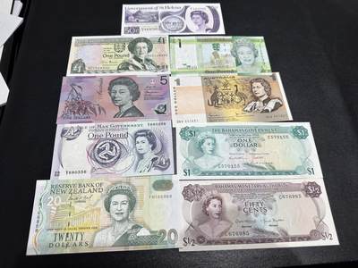 《外钞收藏家》第六百二十八期（精品百拍场）（长期征集拍品、欢迎藏友们联系合作） - 女王纸币和塑料钞9张一起 有新有旧 如图