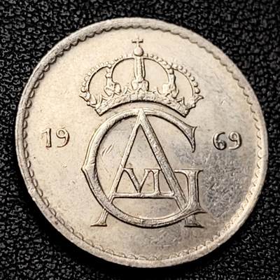 泉币菌-第228场-三月三 上巳节专场 拍品多 请提前出价 古斯塔夫六世皇冠王冠 瑞典1969年50欧尔銅镍硬币22毫米4.8g