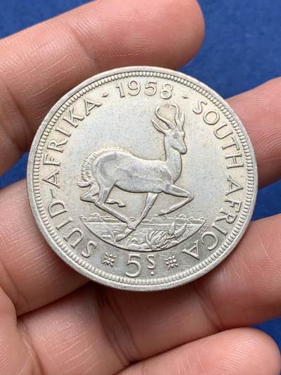 《竞宝斋》第481场 周日，周一 2场连拍 （全场包邮）20级店铺 欢迎送拍 - 英属南非1958年跳羚5先令纪念大银币 伊丽莎白二世头像