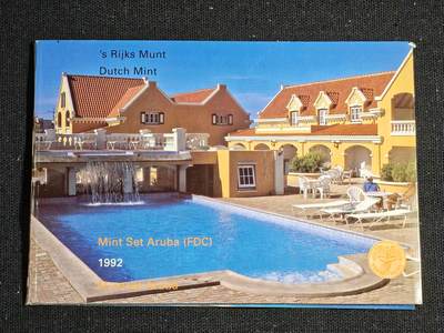 刘世昌艺术品销售中心～虎踞龙蟠*金杨在线联拍群第521期 荷属阿鲁巴1992年硬币卡册（含硬币一套6枚和纪念章1枚），品相如图。