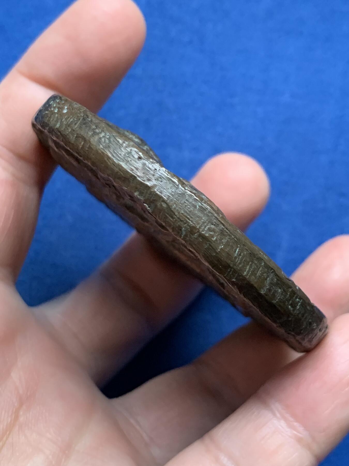 《竞宝斋》第481场 周日，周一 2场连拍 （全场包邮）20级店铺 欢迎送拍 古希腊造型大铜章 双面高浮雕 178克 65.5mm