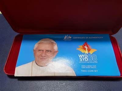 长老汇马年精选第十九场拍卖 澳大利亚2008年1元彩色铜银币套 世界青年日（本笃十六世教皇） 1盎司999银 发行量：2万5千 盒证全