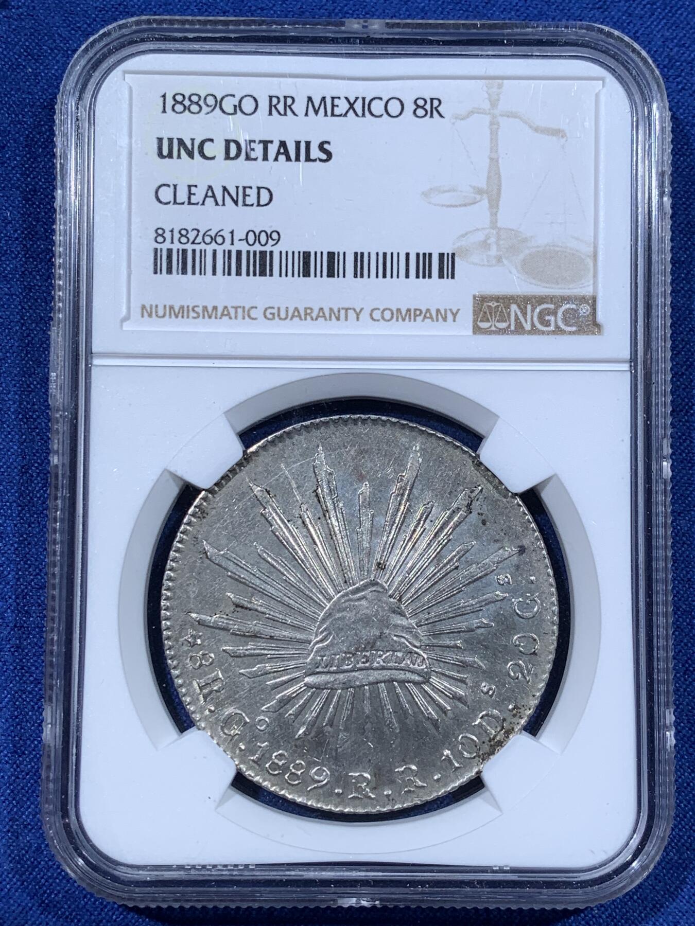 《竞宝斋》第481场 周日，周一 2场连拍 （全场包邮）20级店铺 欢迎送拍 NGC UNCD 1889年墨西哥花边鹰洋8瑞尔银币，铸打深峻，细节清晰状态佳。