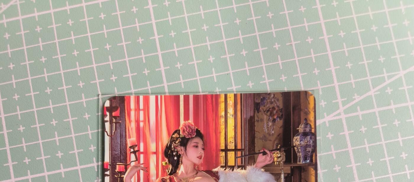 C先生卡牌 第27期 持续收拍品中…零手续费代拍 【彩闪】墨卡文化《Cosplay 系列》6张套 艺术