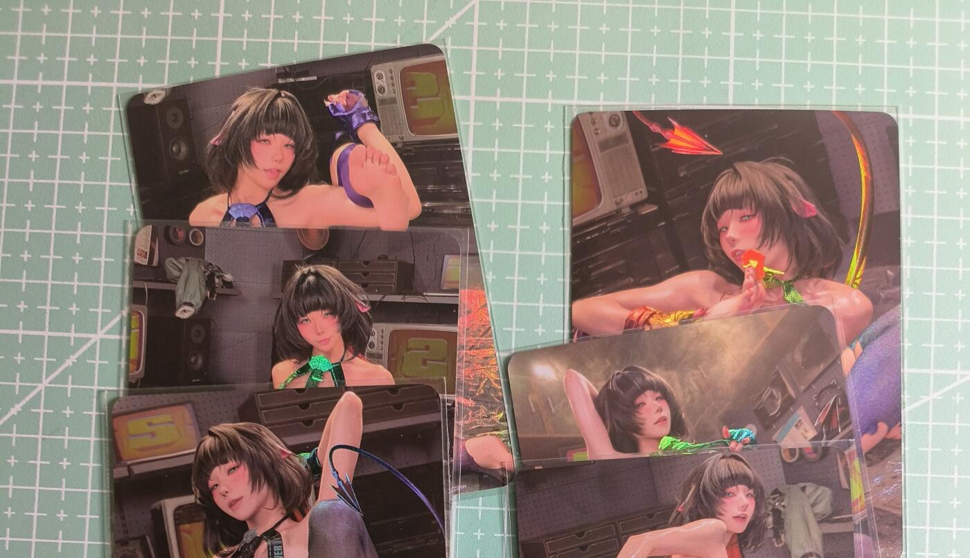 C先生卡牌 第27期 持续收拍品中…零手续费代拍 【彩闪】墨卡文化《Cosplay 系列》6张套 艺术