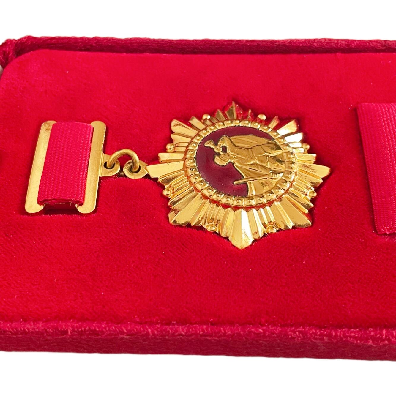 朝鲜高层配享铜质镀金版本 朝鲜祖国解放奖章 高级版本极品品相