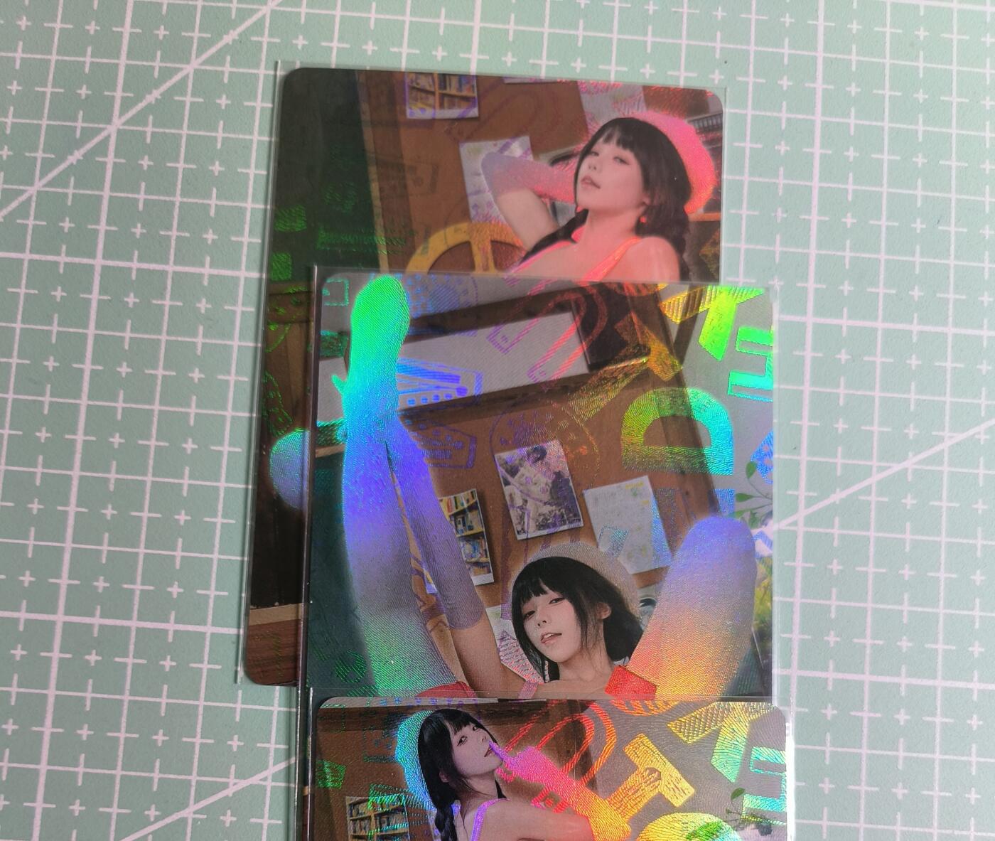 C先生卡牌 第27期 持续收拍品中…零手续费代拍 【彩闪】墨卡文化《Cosplay 系列》3张套 艺术