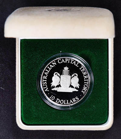 【俄甄集藏】满园春色-2026年(051)04-22星期三 晚 19:30 全场包邮 - 澳大利亚1993年行政区系列-首都领地10元精制银币，原盒证，重20克，925银，发行量21183枚