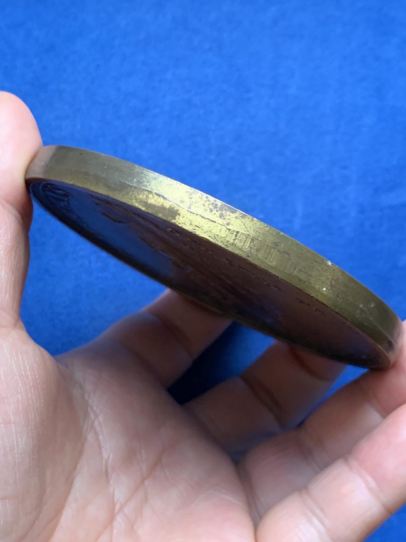 《竞宝斋》第481场 周日，周一 2场连拍 （全场包邮）20级店铺 欢迎送拍 雅克-伊夫·库斯托指挥官《海洋世界，卡利普索号》铜章 210.6克 88.8mm