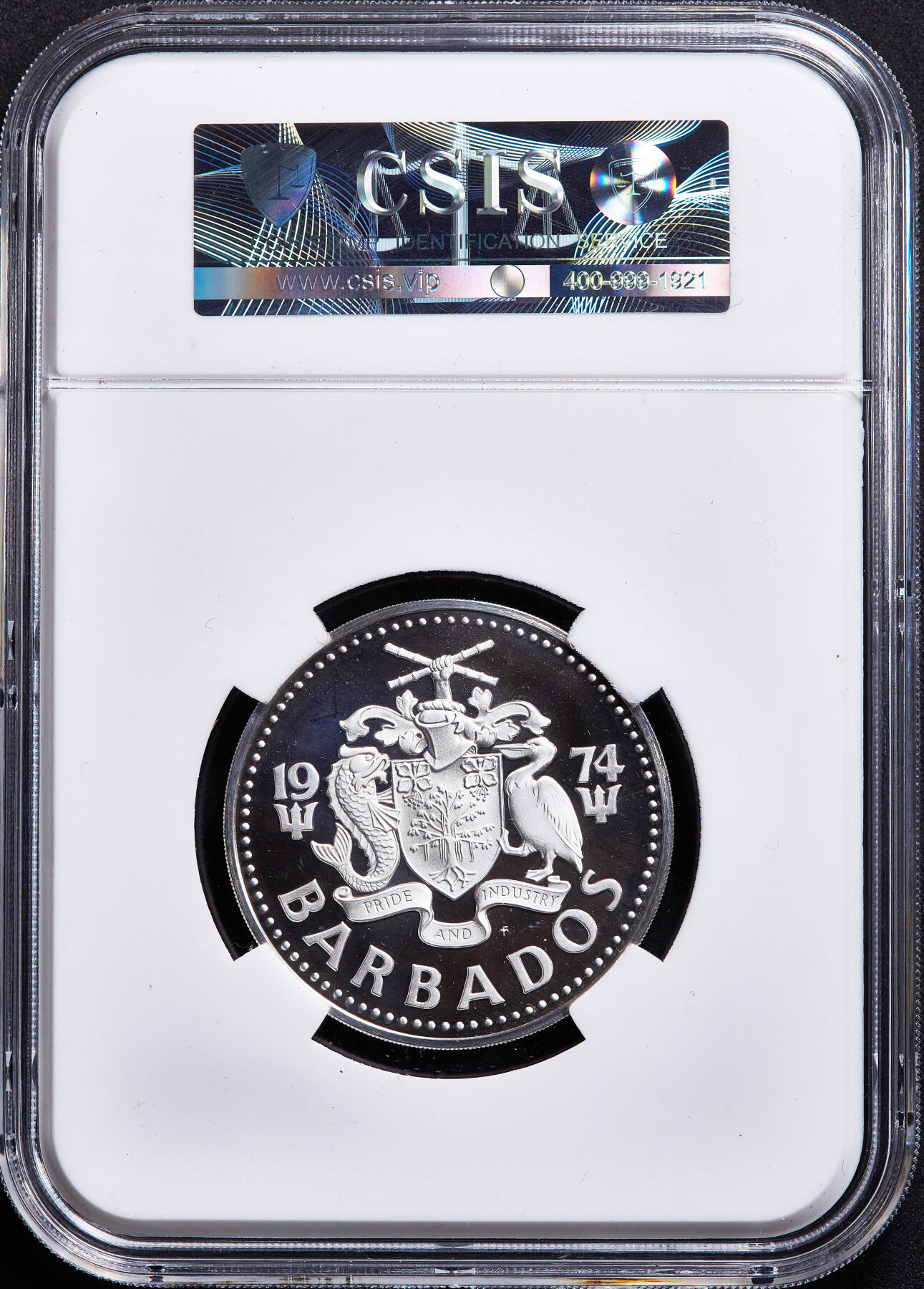 【俄甄集藏】满园春色-2026年(051)04-22星期三 晚 19:30 全场包邮 巴巴多斯1974年FM版海神10元精制大银币，信泰 PF69UC，重37.9克，925银，富兰克林造币厂出品