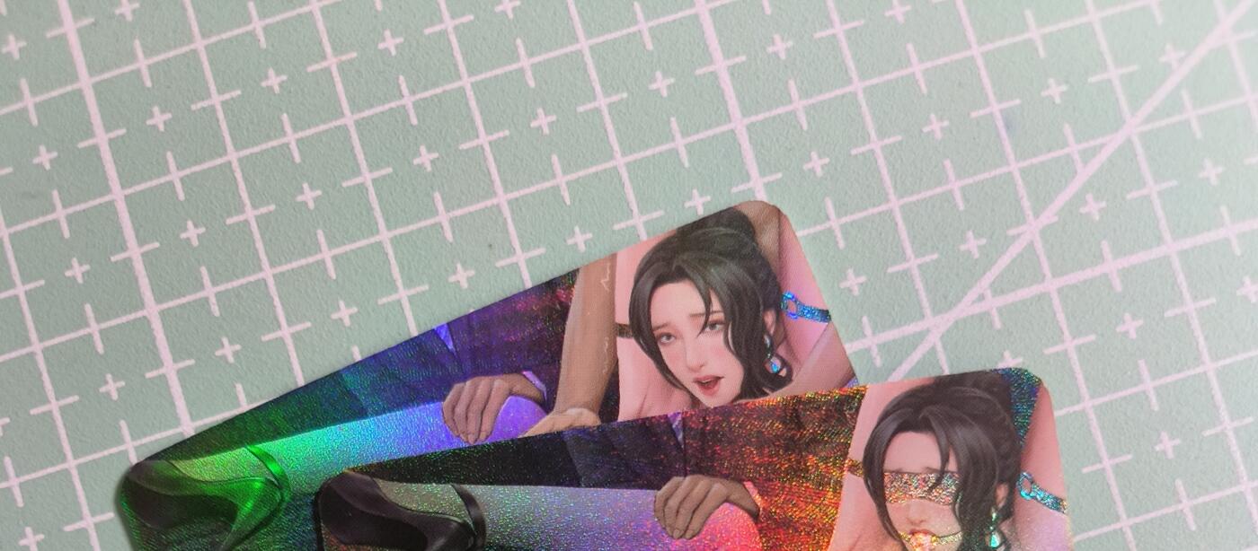 C先生卡牌 第27期 持续收拍品中…零手续费代拍 【彩闪】嘎嘎鸭《卡通人物》韩女士 双服饰 艺术