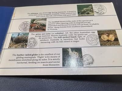 长老汇马年精选第十八场拍卖 1984澳大利亚6枚官方套币，卡装，克书52美金