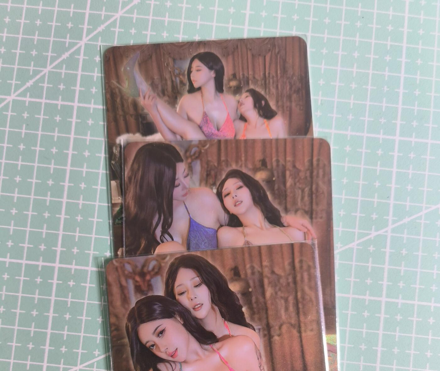 C先生卡牌 第27期 持续收拍品中…零手续费代拍 【彩闪】墨卡文化《Cosplay 系列》3张套 艺术