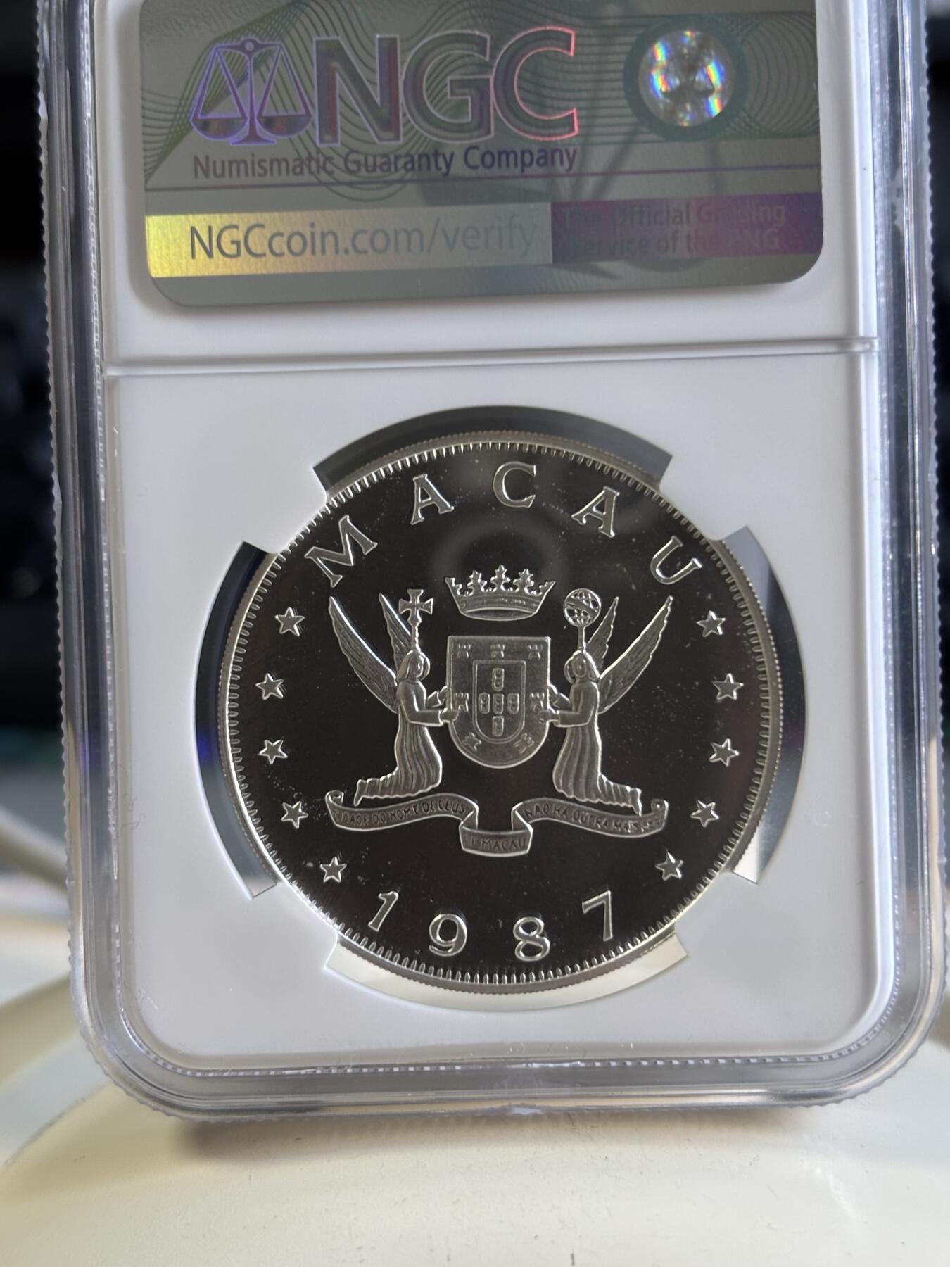 第197期拍卖 澳门1987年中国生肖系列首轮兔年精制纪念银币NGC-PF67，925银，28.28克，发行5000枚，银价491