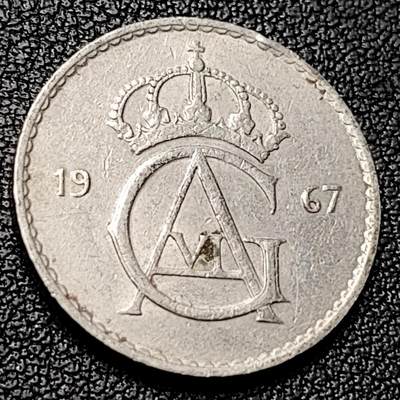 泉币菌-第228场-三月三 上巳节专场 拍品多 请提前出价 古斯塔夫六世皇冠王冠 瑞典1967年 50欧尔銅镍硬币22毫米4.8g