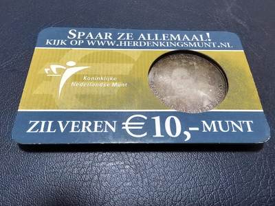 长老汇马年精选第十九场拍卖 荷兰2005年10欧元普制银币 女皇登基25周年 925银17.8克 小卡装