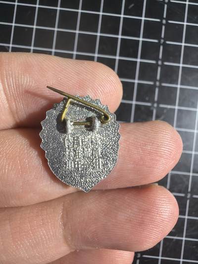 古冰库章牌勋赏收藏0起拍卖 劳卫制小章