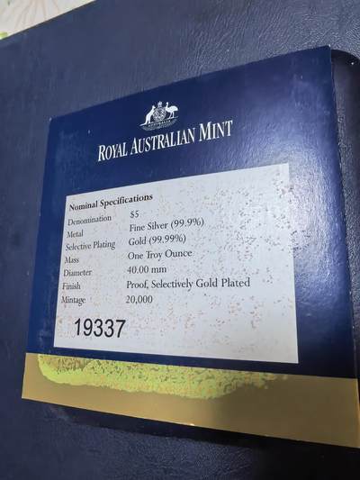 长老汇马年精选第十九场拍卖 澳大利亚2003年5元部分镀金精制银币 世界英式橄榄球比赛 1盎司999银 发行量：2万 盒证全