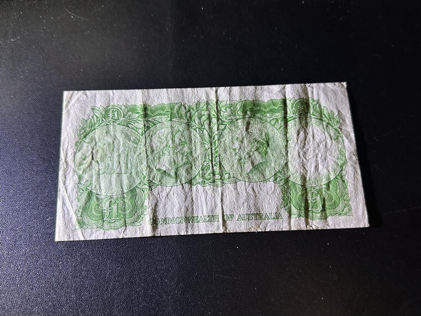 《外钞收藏家》第六百二十八期（精品百拍场）（长期征集拍品、欢迎藏友们联系合作）